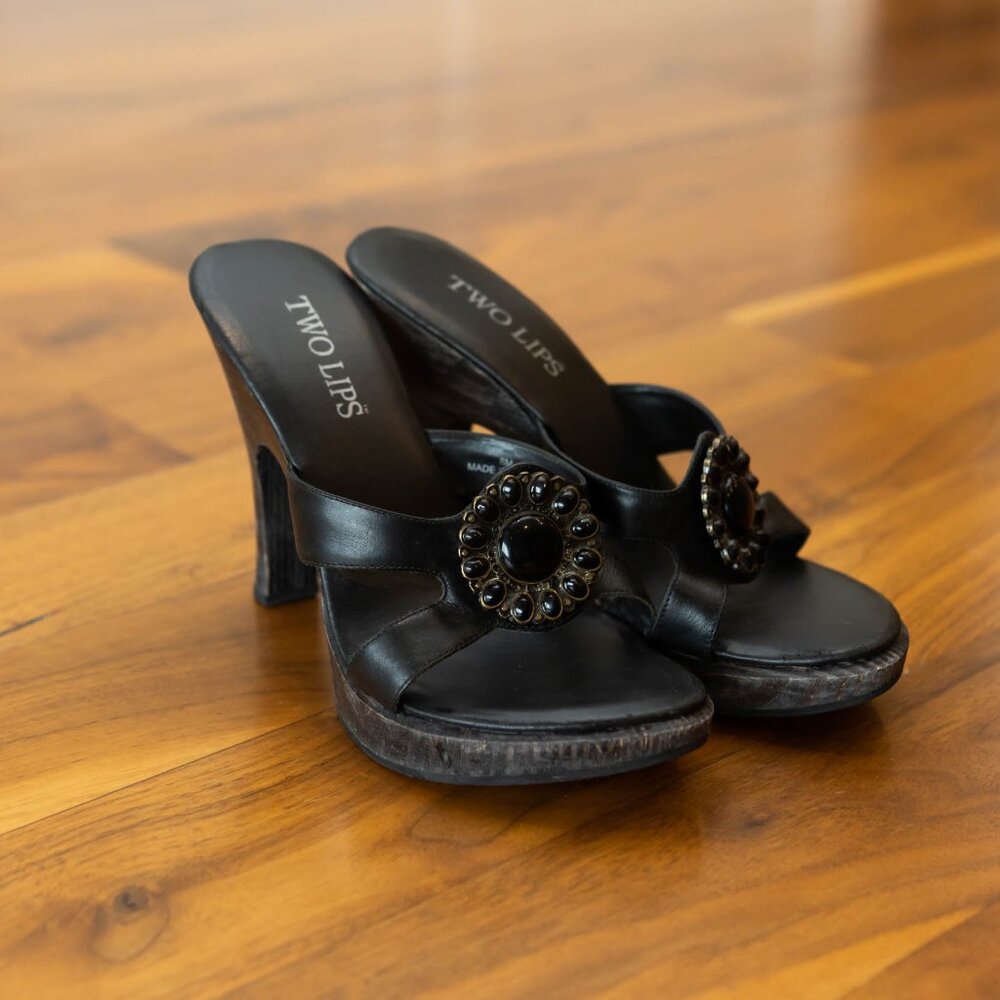 Two Lips Black Mule Heels, women's slide on shoes, black cute mules open toe